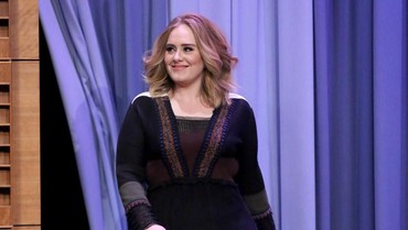 img-title Kilas Balik Pengalaman Adele Tinggal di Rumah Berhantu