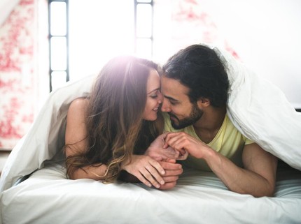 3 Kunci agar Bunda Raih Orgasme Saat Berhubungan Seks