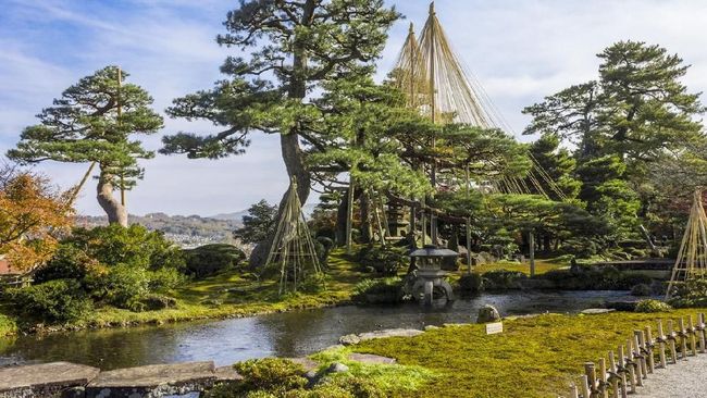 Kenrokuen Kanazawa, Taman Cantik Tempat Mengintai di Jepang
