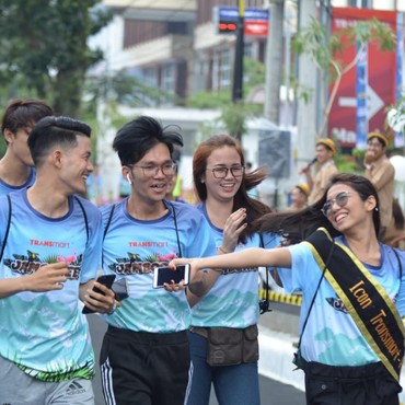 Gelar Joy Run, Transmart Palembang Ajak Pelanggan Bersenang-senang