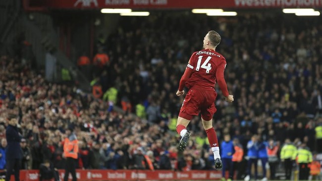 Kapten Liverpool Jordan Henderson menyatakan timnya harus tetap fokus di tengah kondisi Liga Inggris terhenti karena pandemi corona.