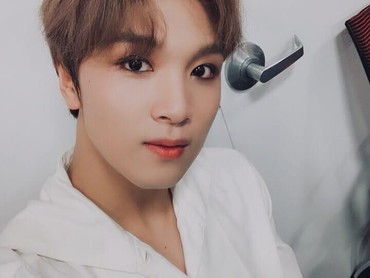 Lirik Lagu Good Person - Haechan NCT