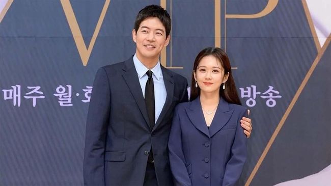 Drama Korea 'VIP' berkisah tentang tantangan kehidupan yang dihadapi oleh 'personal shopper' yang bertugas menuruti keinginan bos, yakni orang-orang kaya.