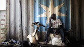 FOTO: Vespa Renta Buatan Indonesia 'Pensiun' di Afrika Ibu kota Mali, Bamako, merupakan salah satu tempat tinggal banyak skuter Vespa 'jadul' buatan Indonesia.