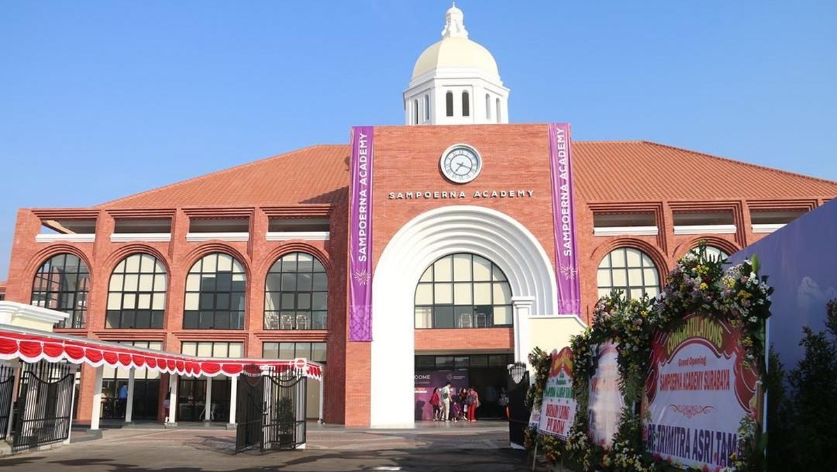 Tujuh sekolah berikut ini menjadi favorit para selebriti Tanah Air&period; Tak main-main&comma; 7 sekolah berikut memiliki biaya masuk sekolah yang sangat fantastis&period;