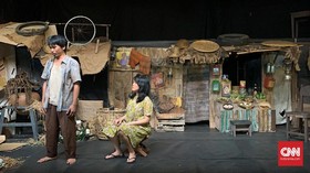 Teater Koma Pentaskan Lagi Lakon 'J.J Sampah-sampah Kota'