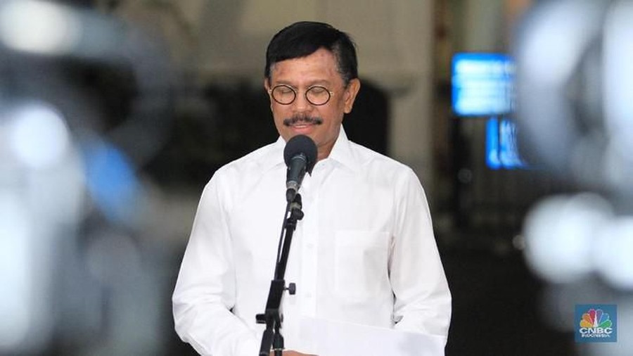 Menteri Komunikasi dan Informatika Johnny Plate incar pajak Netflix sebagai gebrakan pertama.