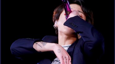 Jungkook BTS Punya Tato Baru di Lengan, Inikah Tulisannya?