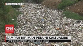 VIDEO: Ribuan Sampah Banjiri Kali Jambe Bekasi