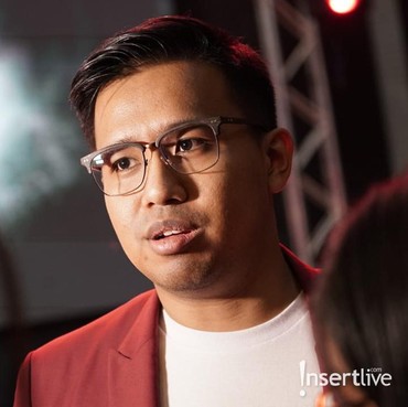 Virus Corona Merebak, Joshua Suherman Batal Nonton Konser Green Day