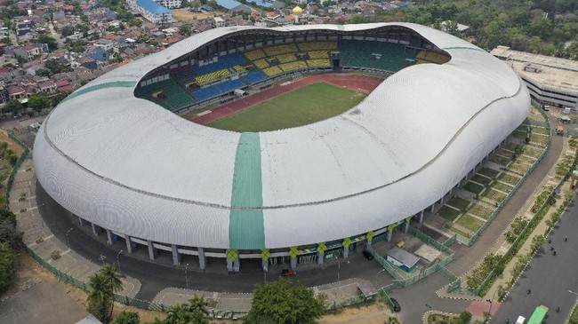 Wali Kota Bekasi mengatakan tiga opsi lokasi isolasi dipersiapkan jika fasilitas di RS rujukan dan rumah sakit lain tak bisa lagi menampung pasien corona.