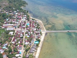Jangan Panik, Ini Bedanya Tsunami dan Surut Biasa di Pantai