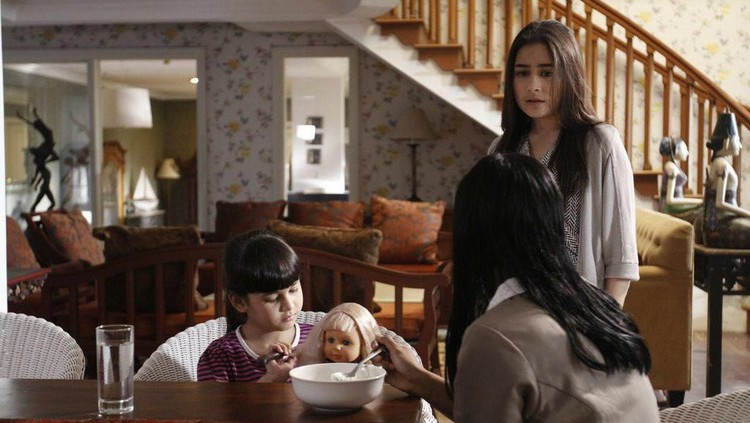 Bila Bunda nonton film malam ini, akan ada Safe dan Danur di Bioskop Trans TV. Ini sinopsisnya.