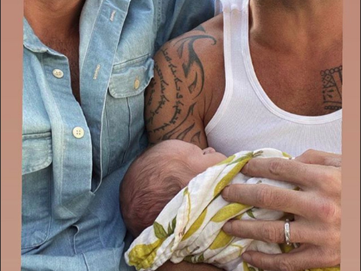 icky Martin dan pasangannya&comma; Jwan Yosef resmi memiliki 4 orang anak&period; Berikut potret Ricky Martin dan keluarga&period;
