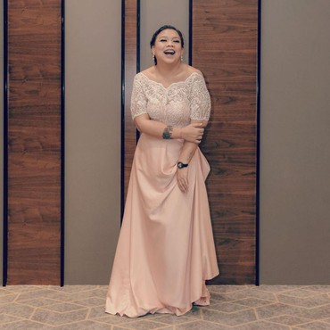 5 Artis yang Betah Melajang di Usia Lebih dari 40 Tahun