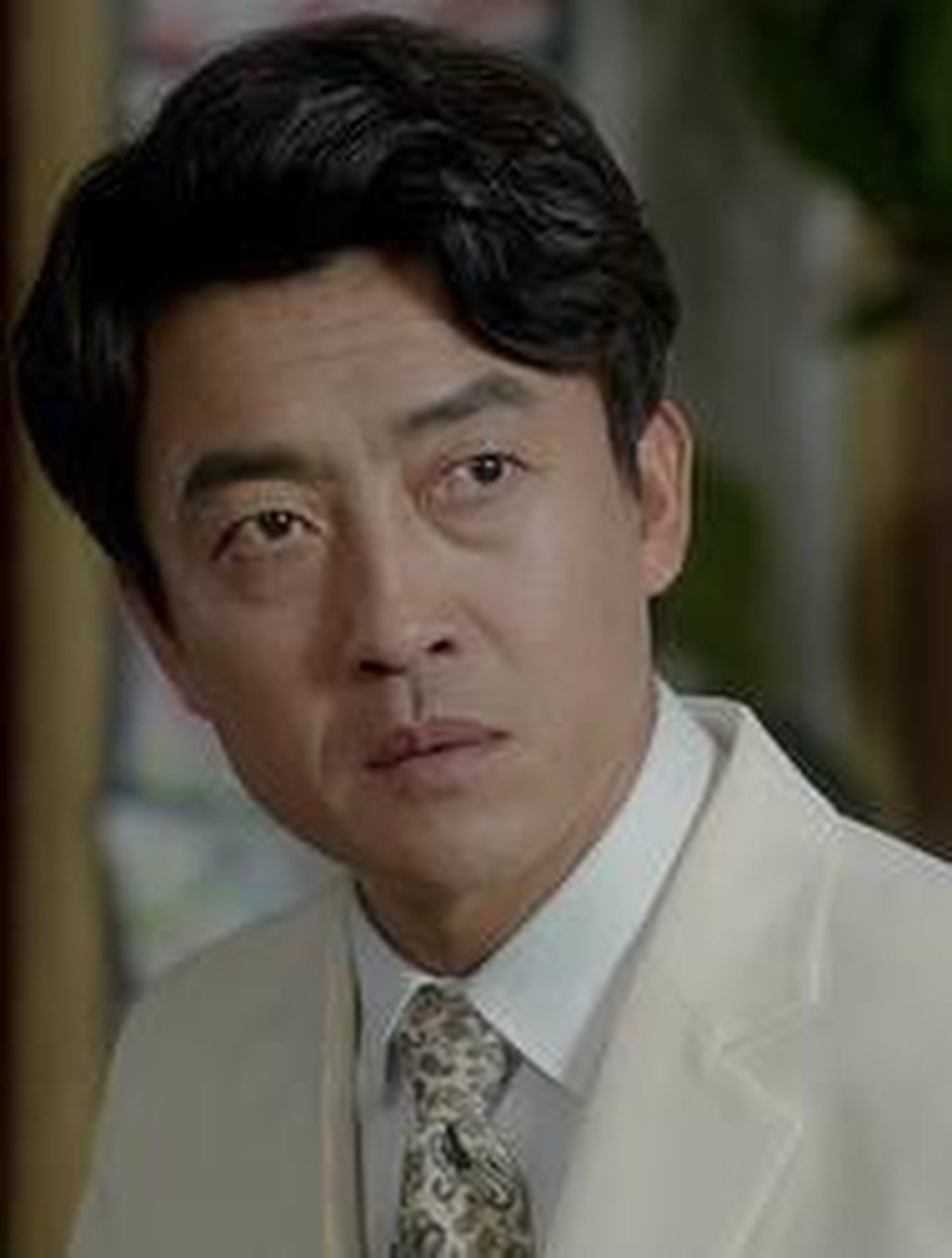 Drama Korea berjudul Vagabond bikin heboh netizen saat tampilkan adegan makan mie instan Indonesia&period; Ini pesona Jang Hyuk Jin&comma; pemeran di dalam adegan teresebut&period;