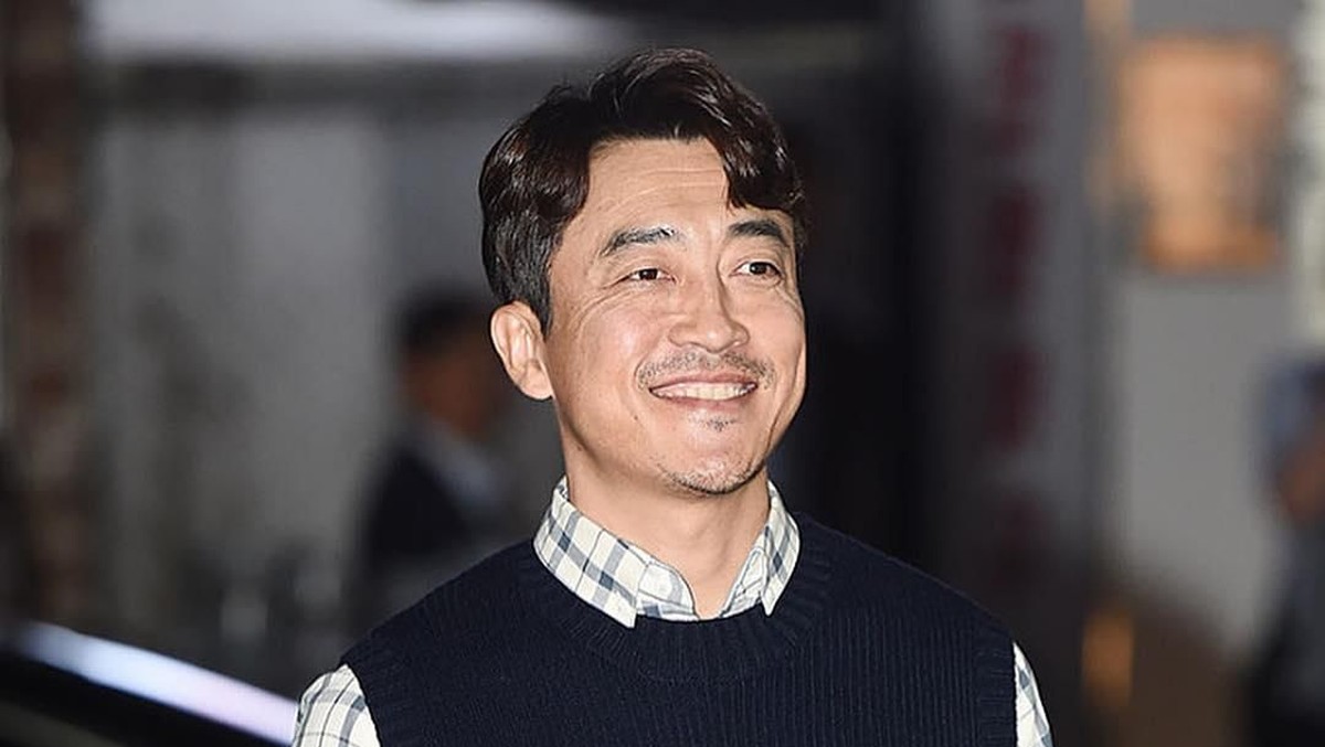 Drama Korea berjudul Vagabond bikin heboh netizen saat tampilkan adegan makan mie instan Indonesia&period; Ini pesona Jang Hyuk Jin&comma; pemeran di dalam adegan teresebut&period;