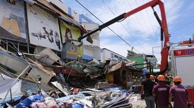 4 Orang Tewas Akibat Gempa M 7,1 Filipina, Marcos Blusukan ke TKP