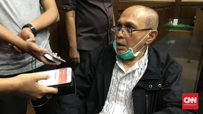 Terdakwa kasus kepemilikan senjata api ilegal Kivlan Zen disebut menjadi tahanan rumah sejak 12 Desember.