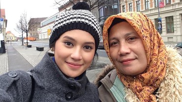 img-title Nursyah Sebut Arie Kriting Telah Cuci Otak Indah Permatasari