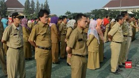 VIDEO : Pro Kontra Larangan Bercadar dan Celana Cingkrang