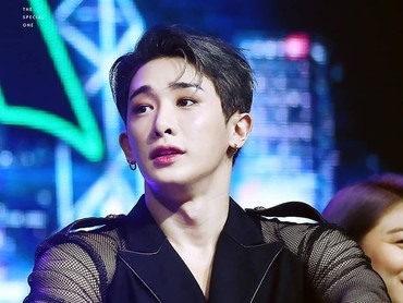 Perjuangan Keras Fans Membela Wonho yang Keluar dari Monsta X