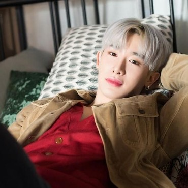 Wajah Wonho Menghilang dari Website Starship dan Monsta X