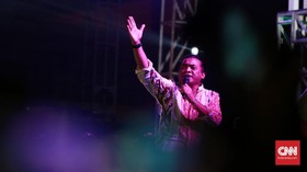 'Cendol Dawet' Didi Kempot Hibur Mega-Jokowi di Rakernas PDIP