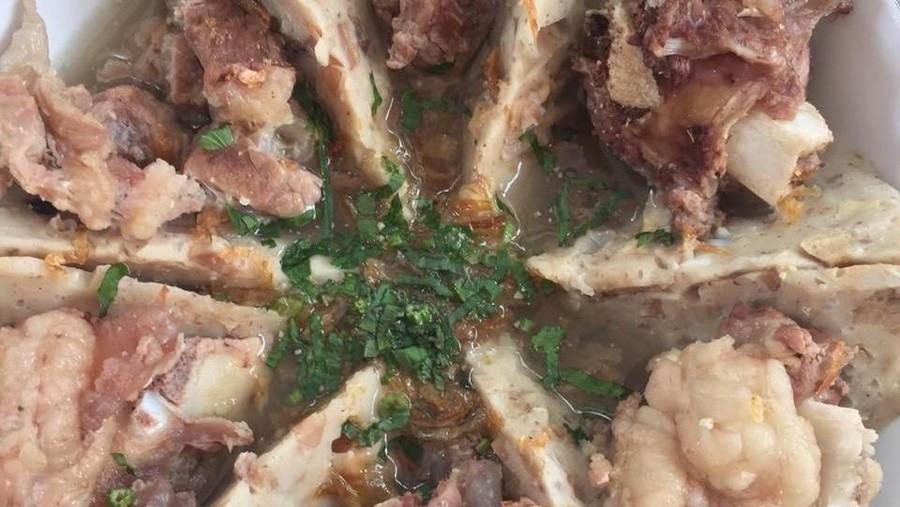 Jelajah kuliner ala duo makan di akhir pekan.