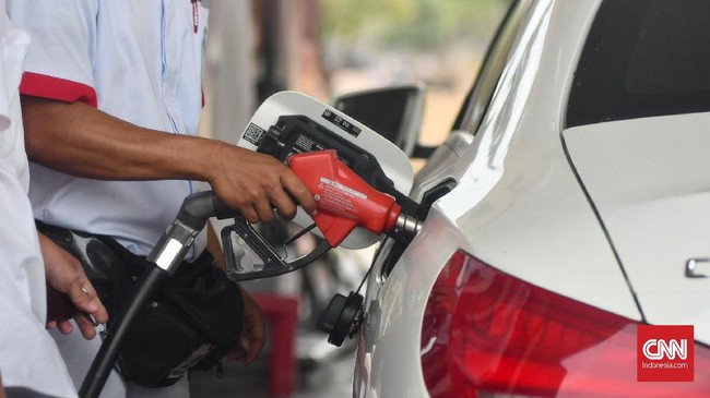 Pertamina menghukum 28 SPBU di Sulawesi karena terlibat dalam penyalahgunaan distribusi BBM subsidi.