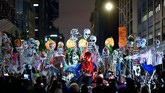 FOTO: Gemerlap Pekan Halloween di Penjuru Dunia Halloween memang telah berlalu, namun keriaannya di penjuru dunia masih terasa hingga akhir pekan kemarin.