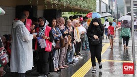 Hujan Mulai Turun Merata, Pintu Air Jakarta Terpantau Aman