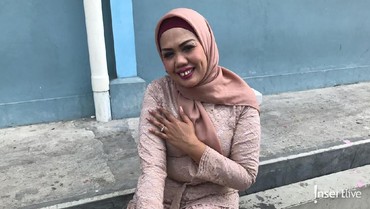 Dipaksa Jadi Artis, Sang Putri Tak Akui Elly Sugigi Ibunya