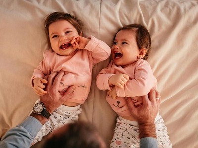 Cara Membuat Anak Kembar Perempuan Faktor Penentu Hingga Metode