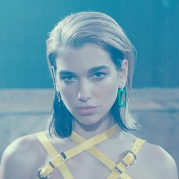 Lirik Lagu Levitating - Dua Lipa feat DaBaby