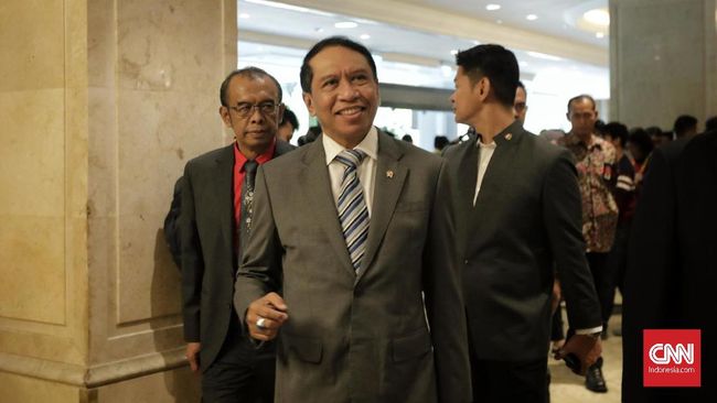 Menpora RI Zainudin Amali menyatakan pemerintah Malaysia harus minta maaf secara resmi terkait penyerangan warga negara Indonesia di Kuala Lumpur.