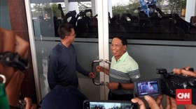 Sidak Gagal Menpora di GBT Berbuntut Seruan Interpelasi Risma