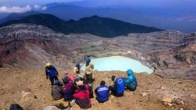 Dua Pendaki Meninggal di Gunung Dempo