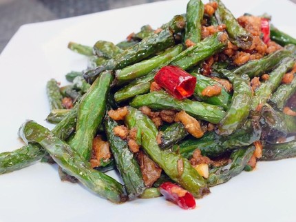 Resep Tumis Kikil Kacang Panjang ala DEBM, Praktis untuk Makan Siang