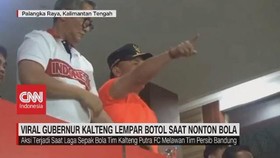 VIDEO: Viral Gubernur Kalteng Lempar Botol Saat Nonton Bola