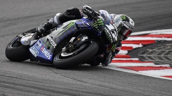 Maverick Vinales menjadi yang tercepat pada latihan bebas pertama (FP1) MotoGP Andalusia 2020 dengan mengalahkan Valentino Rossi, sementara Marc Marquez absen.
