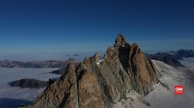 VIDEO:  Lapisan Es di Mont Blanc Mencair