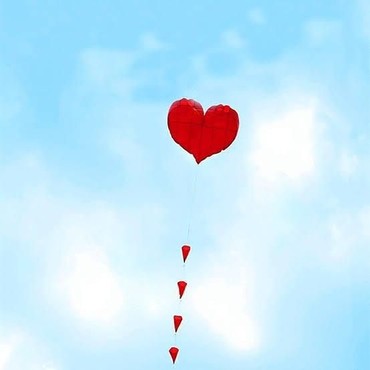 Inikah Sosok Mommi ASF di Balik Kisah Viral Layangan Putus?