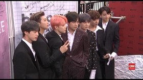 VIDEO: Polisi Selidiki Kecelakaan yang Libatkan Jungkook BTS