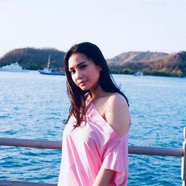 Liburan Bareng Raffi Ahmad ke Jepang, Topi Nagita Slavina Curi Perhatian