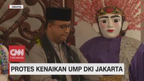 VIDEO: Protes Kenaikan UMP DKI Jakarta