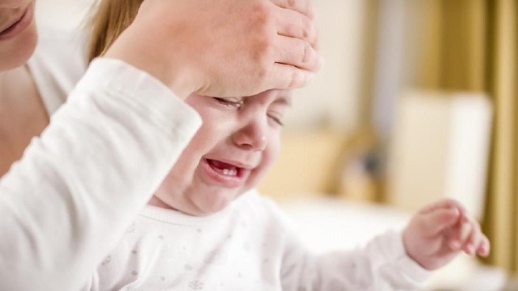 Si kecil terjangkit flu perut? Simak penjelasannya berikut, Bunda.