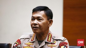 Kapolri Ganti Warna Seragam Satpam Jadi Mirip Polisi