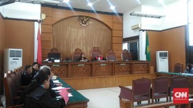 Polisi Mangkir, Praperadilan Ruslan Buton Diundur Pekan Depan