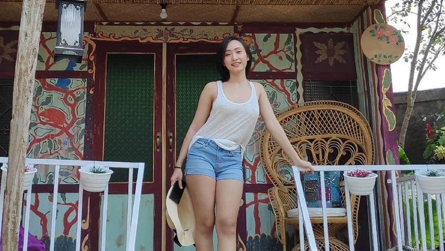 5. Jadi Model Beberapa fakta unik tentang Lola Zieta
